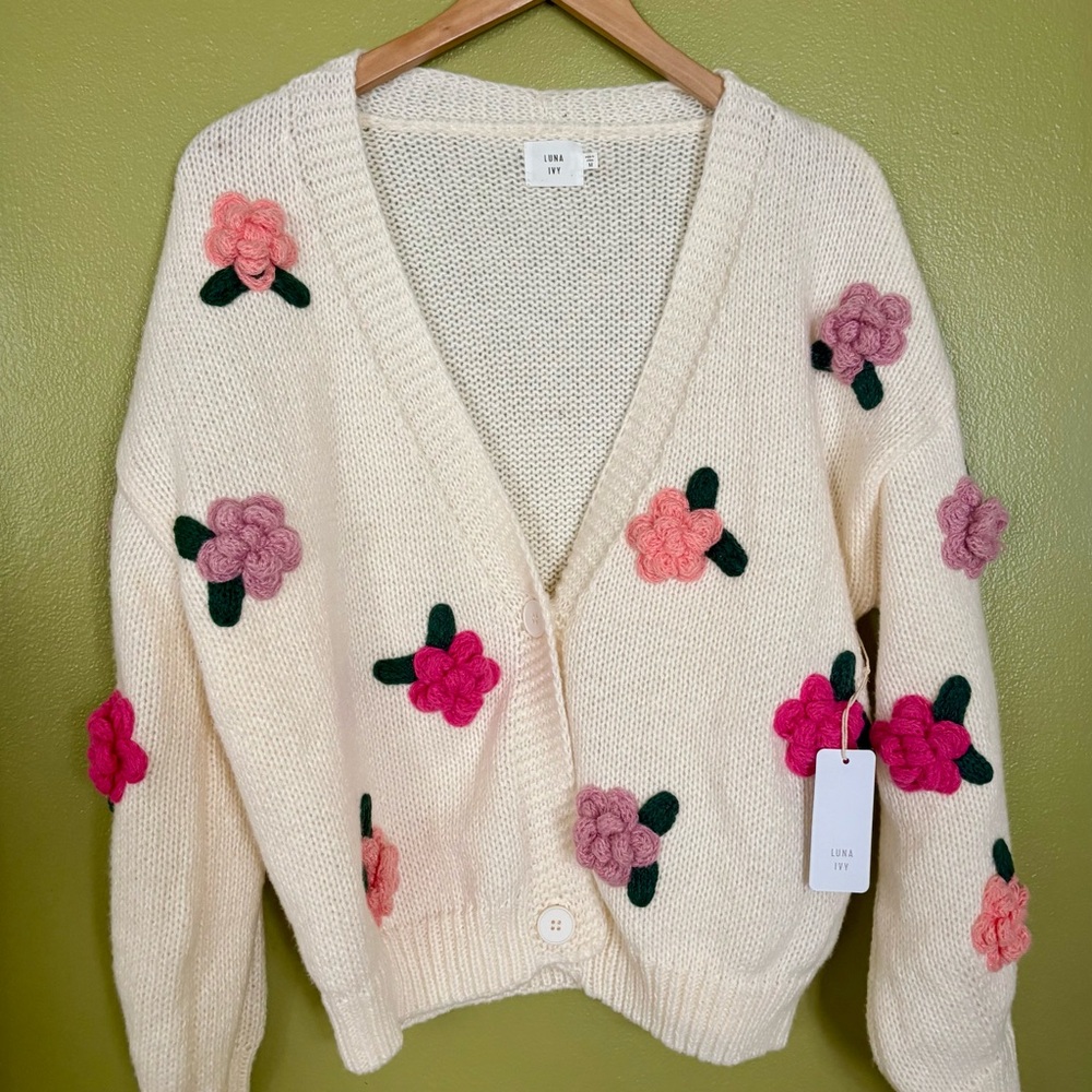 Luna Ivy Cozy Cream Floral Cardigan Sweater
